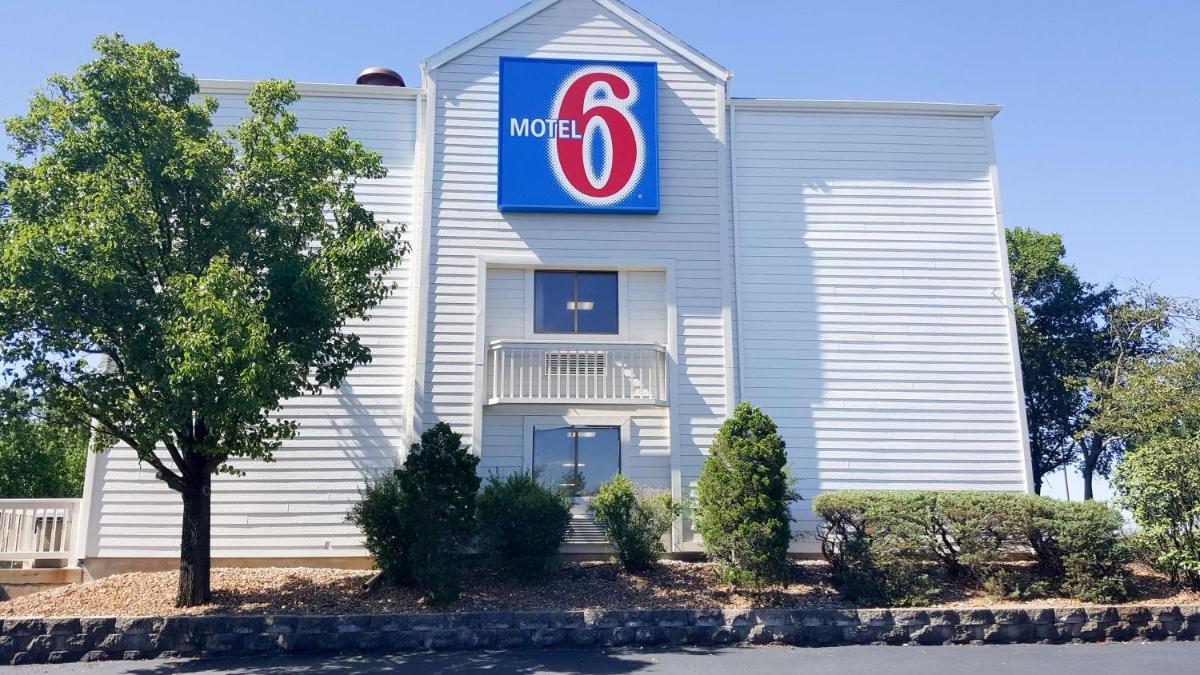 Motel 6-Maryland Heights MO - main image