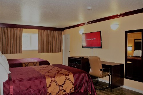 Americas Deluxe Inn- Marysville - image 10