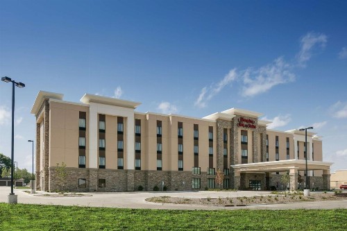 Hampton Inn & Suites Mason City IA
