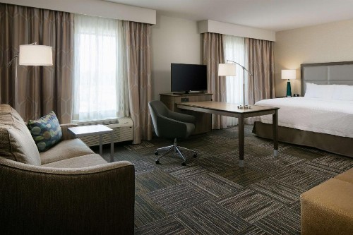 Hampton Inn & Suites Mason City IA - image 12
