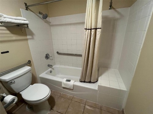 Econo Lodge Massena Hwy 37 - image 28