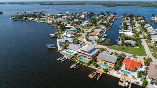 Kokopelli Waterfront Villa - image 15