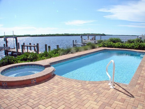 Kokopelli Waterfront Villa - image 4