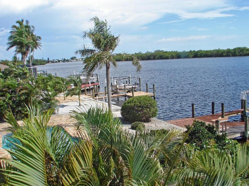Kokopelli Waterfront Villa - image 6