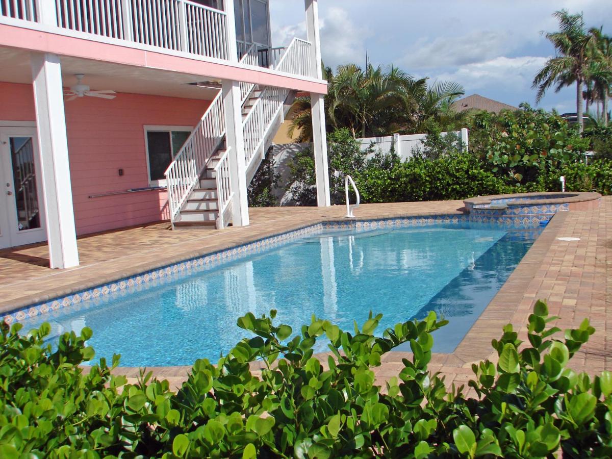 Kokopelli Waterfront Villa - image 7