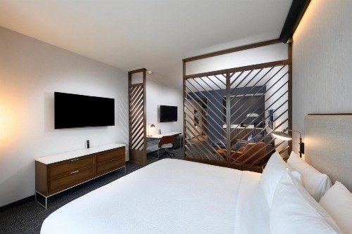 Courtyard by Marriott Charlotte Waverly - image 10