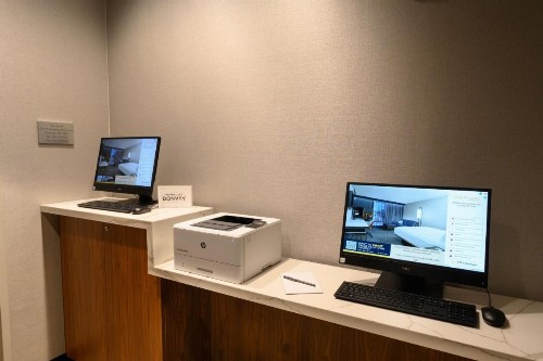 Courtyard by Marriott Charlotte Waverly - image 13