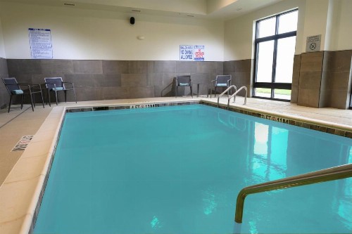 Courtyard by Marriott Charlotte Waverly - image 2