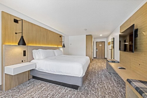 Holiday Inn Express Hotel & Suites McCall-The Hunt Lodge an IHG Hotel - image 15