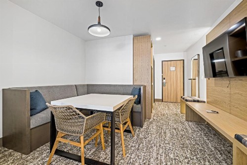 Holiday Inn Express Hotel & Suites McCall-The Hunt Lodge an IHG Hotel - image 30