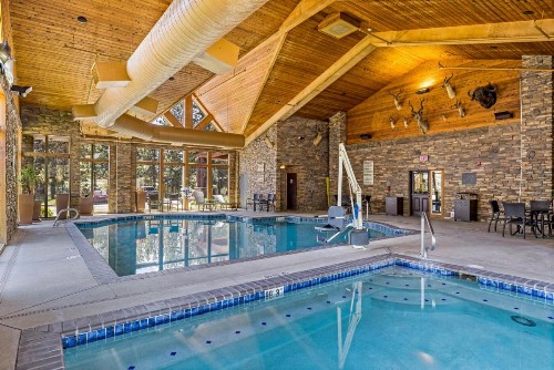 Holiday Inn Express Hotel & Suites McCall-The Hunt Lodge an IHG Hotel - image 41