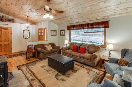 Downtown Camp Retreat - image 1