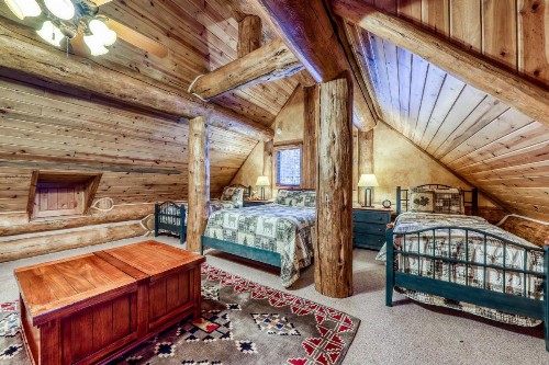 Lake Fork Lodge - image 11