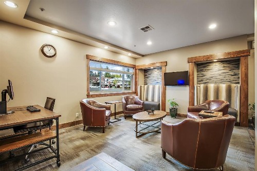 Third Street Inn - image 29