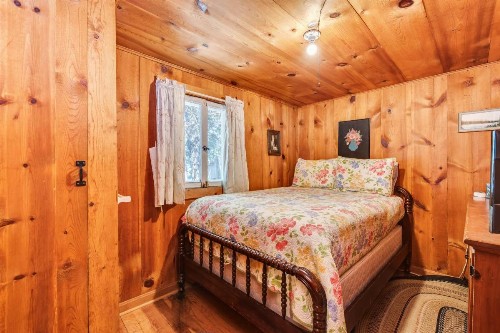Born Rhees Cabin - image 8