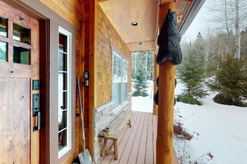 Lazy Bear Lodge - image 6