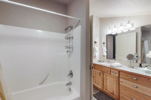 Bellflower Pines - image 10