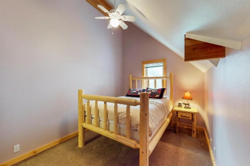 Majestic Mountain Lodge - image 10
