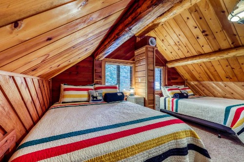 Rustic Retreat - image 11