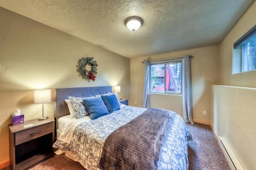 Downtown McCall Getaway - image 11