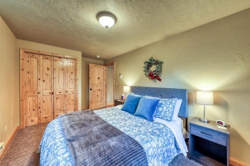 Downtown McCall Getaway - image 7
