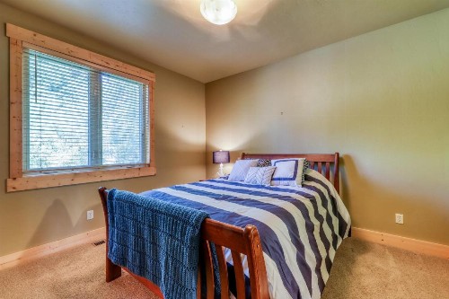 Shiner Creek Retreat - image 12