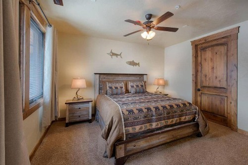 TimberCrest Downtown Lakeview Condo North - Downtown Lakeview Balcony Air Conditioning - image 3