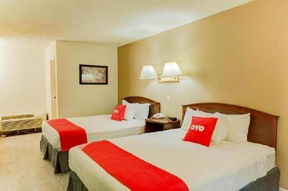 OYO Hotel McCook NE Downtown