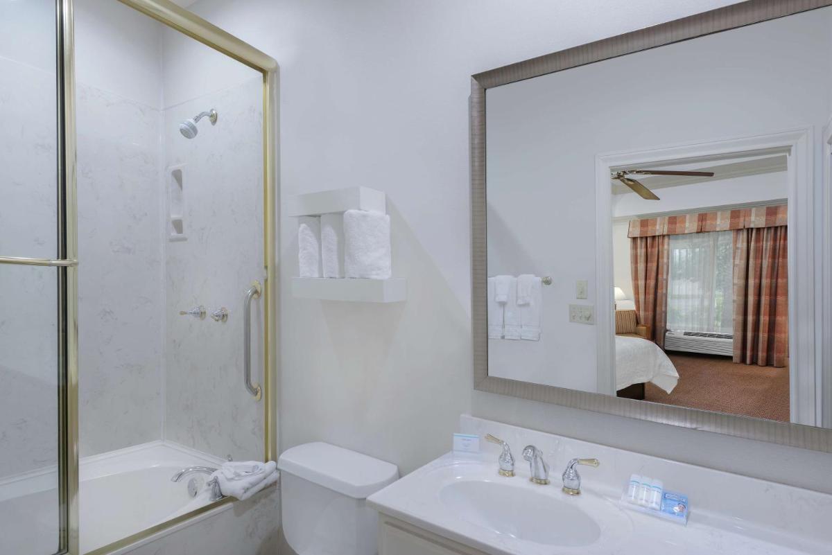 Hilton Garden Inn McAllen Airport - image 6