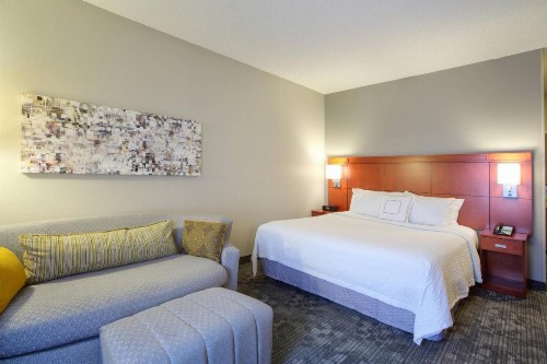 Courtyard by Marriott McAllen - image 5