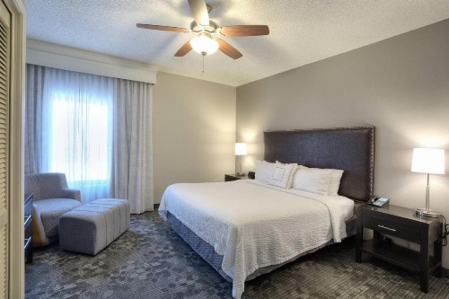 Courtyard by Marriott McAllen - image 9