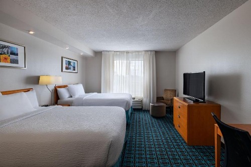 Fairfield Inn and Suites by Marriott McAllen - image 23