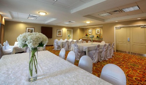 Hampton Inn & Suites McAllen - image 2