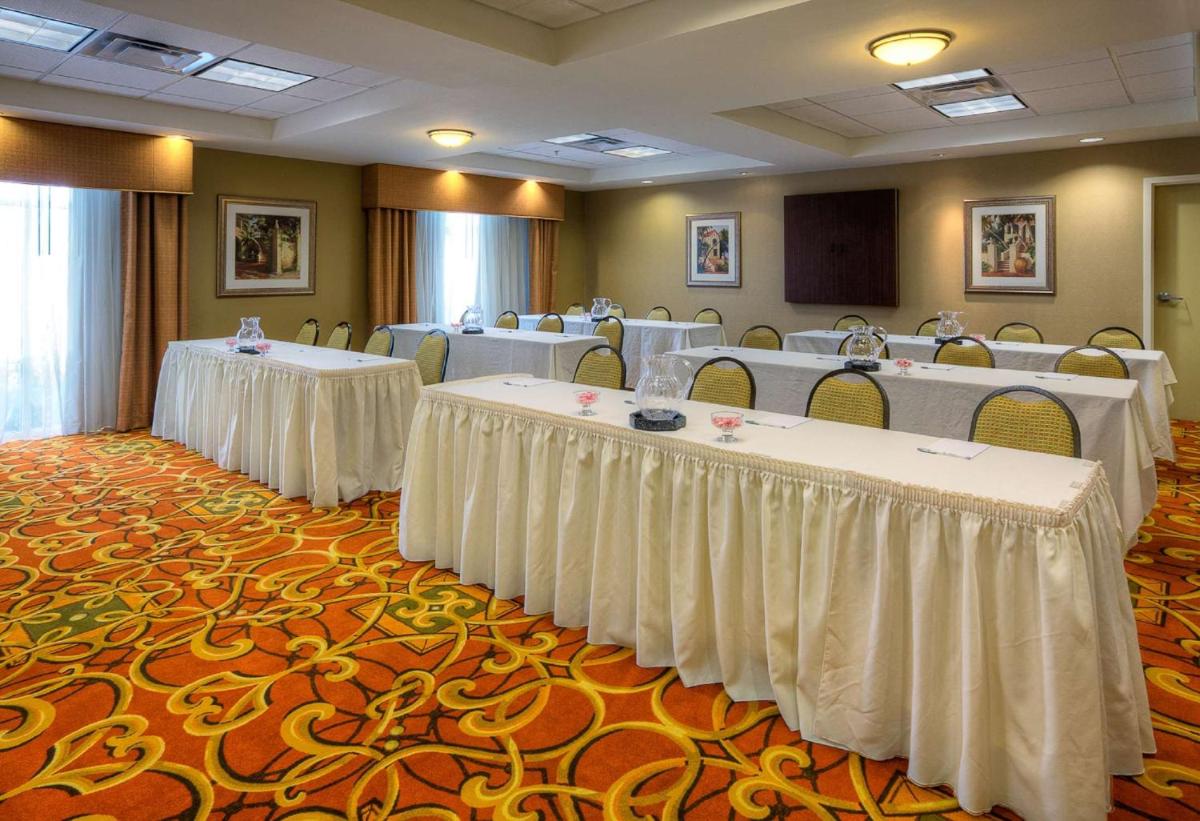 Hampton Inn & Suites McAllen - image 3