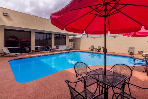 Clarion Inn near McAllen Airport - image 24