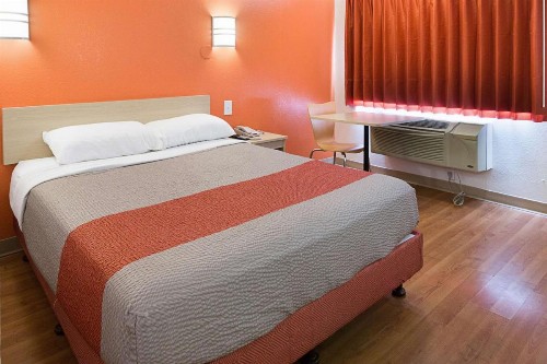 Motel 6-Mcallen TX - image 45