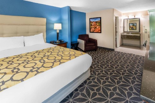Baymont by Wyndham McAllen - image 11