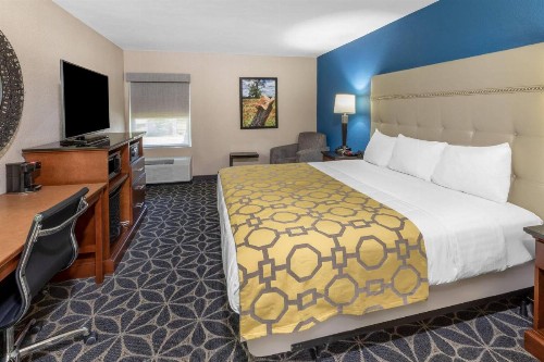 Baymont by Wyndham McAllen - image 13