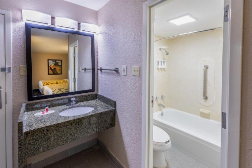 Baymont by Wyndham McAllen - image 19
