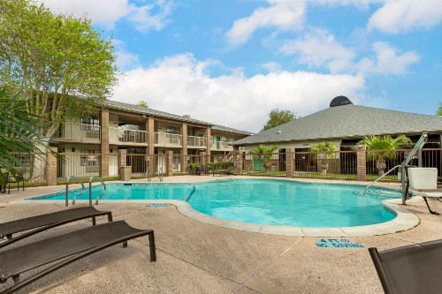 Best Western Mcallen Medical Center - image 10