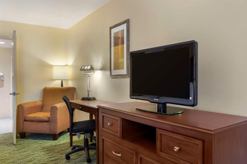 Best Western Mcallen Medical Center - image 24