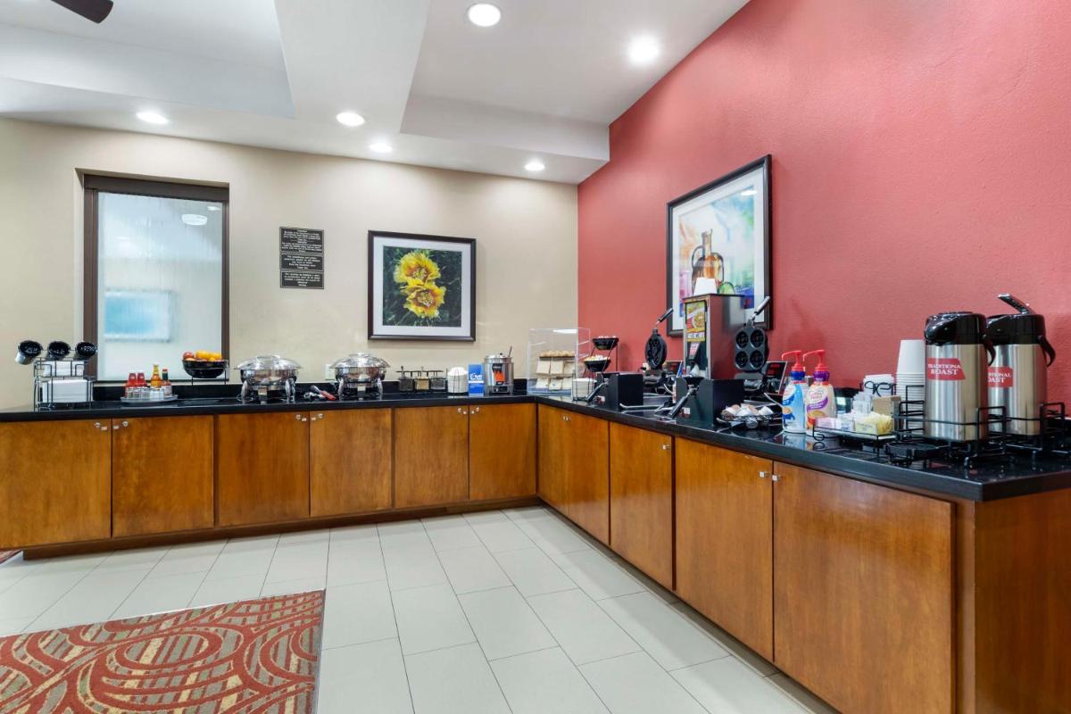 Best Western Mcallen Medical Center - image 7