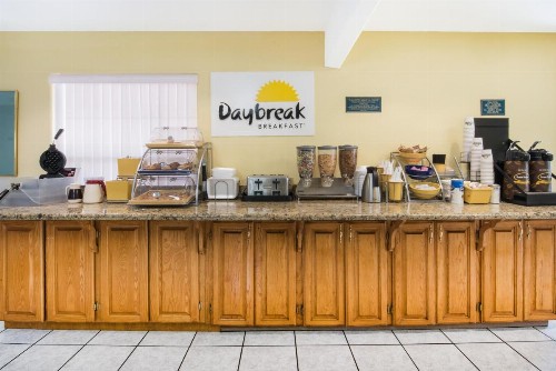 Days Inn by Wyndham McAllen - image 24