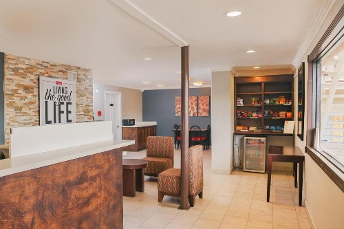 OYO Hotel McAllen Airport South - image 37