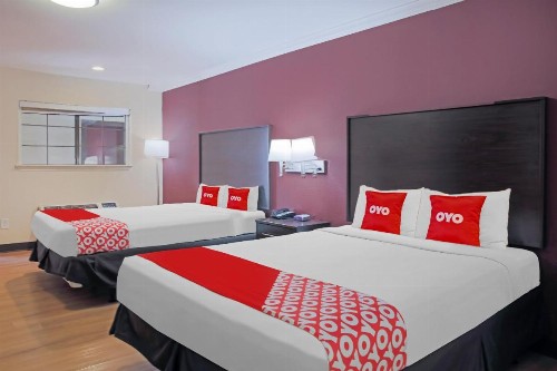 OYO Hotel McAllen Airport South - image 49