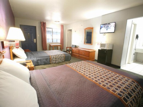 Texas Inn McAllen Airport - image 21