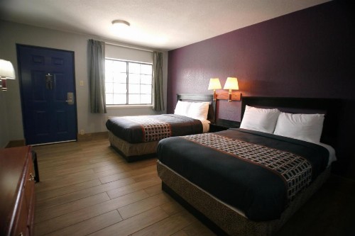 Texas Inn McAllen Airport - image 27