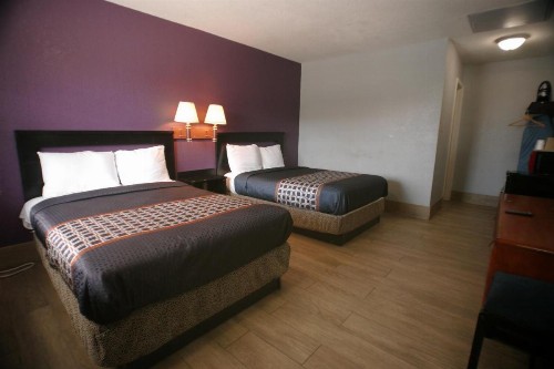 Texas Inn McAllen Airport - image 7