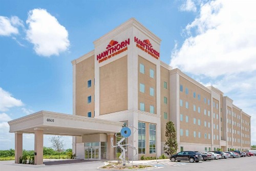 Hawthorn Suites by Wyndham McAllen - image 13