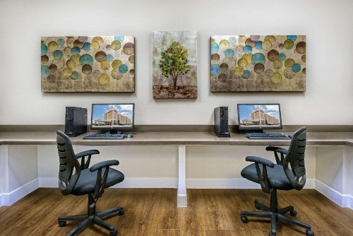 Hawthorn Suites by Wyndham McAllen - image 14